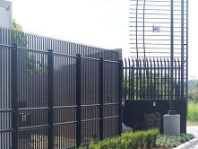 Installing your ornamental iron fence in Chicago