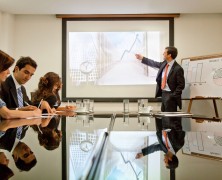 Things That a Financial Services Motivational Speaker Needs to Know