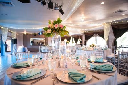What to Look for in a Wedding Venue in Chicago Suburbs