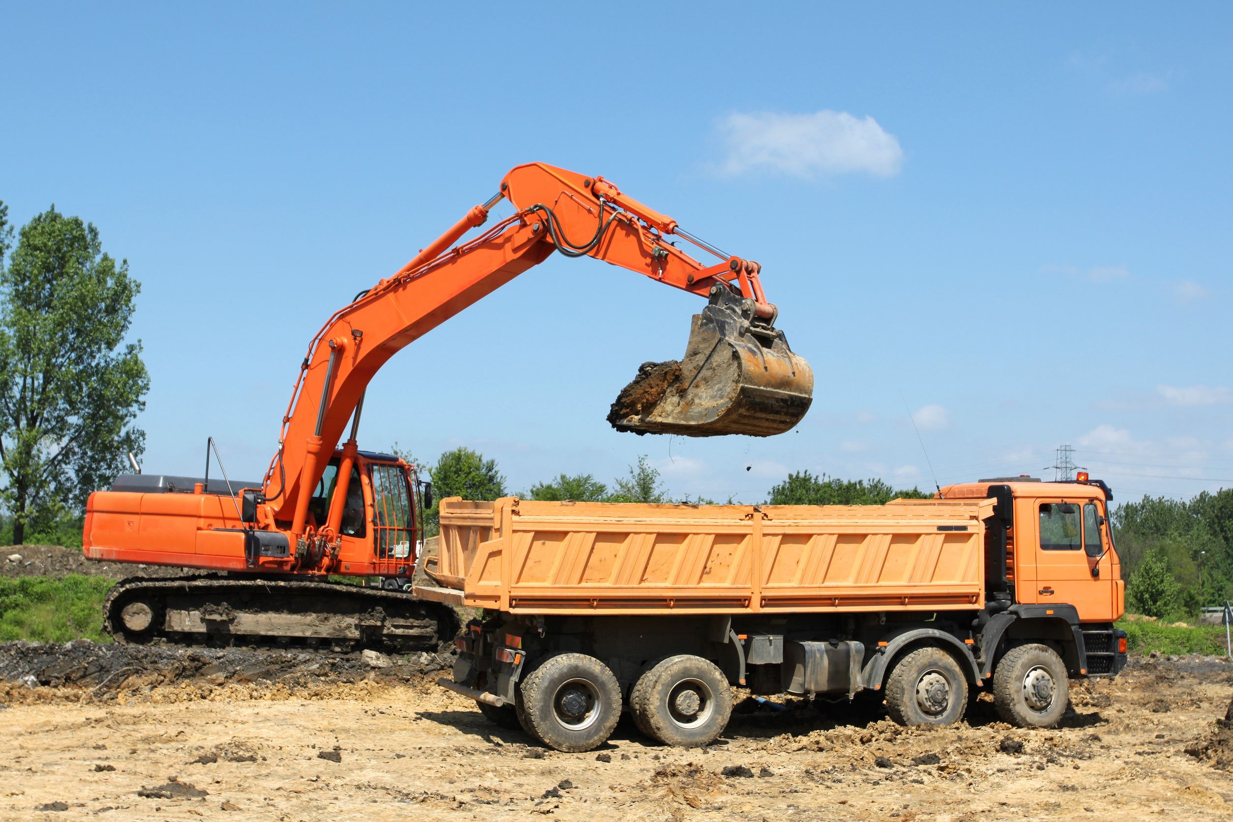 Newport Construction Clients Get Sand and Gravel Delivered to Their Door