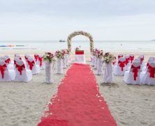 Set the Stage to Make the Outdoor Wedding of Your Dreams a Reality