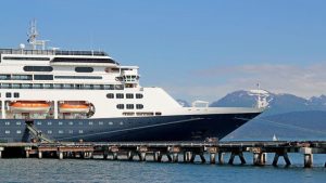 Reasons to Book a Skyline Cruise in Chicago For Your Next Outdoor Activity