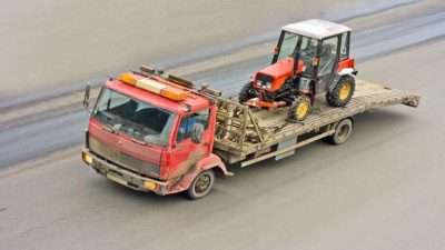 Important Things to Know About Heavy Equipment Transport in Atlanta, GA