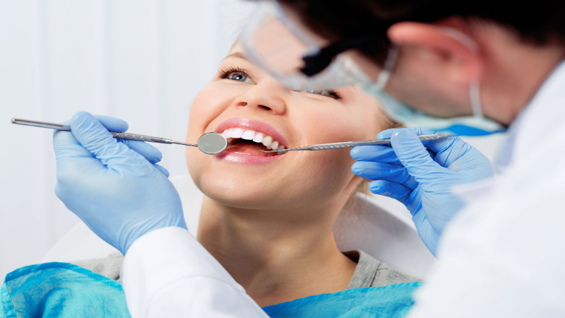 6 Tips for Choosing a Cosmetic Dentist