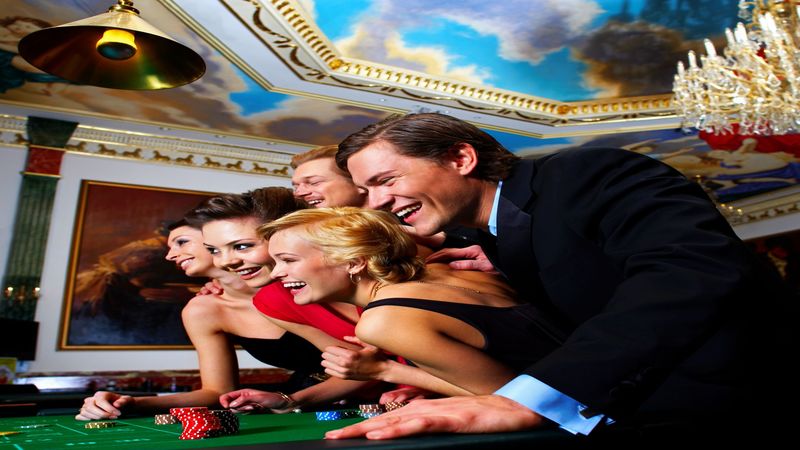 Why Many People Play in a Casino Online in India