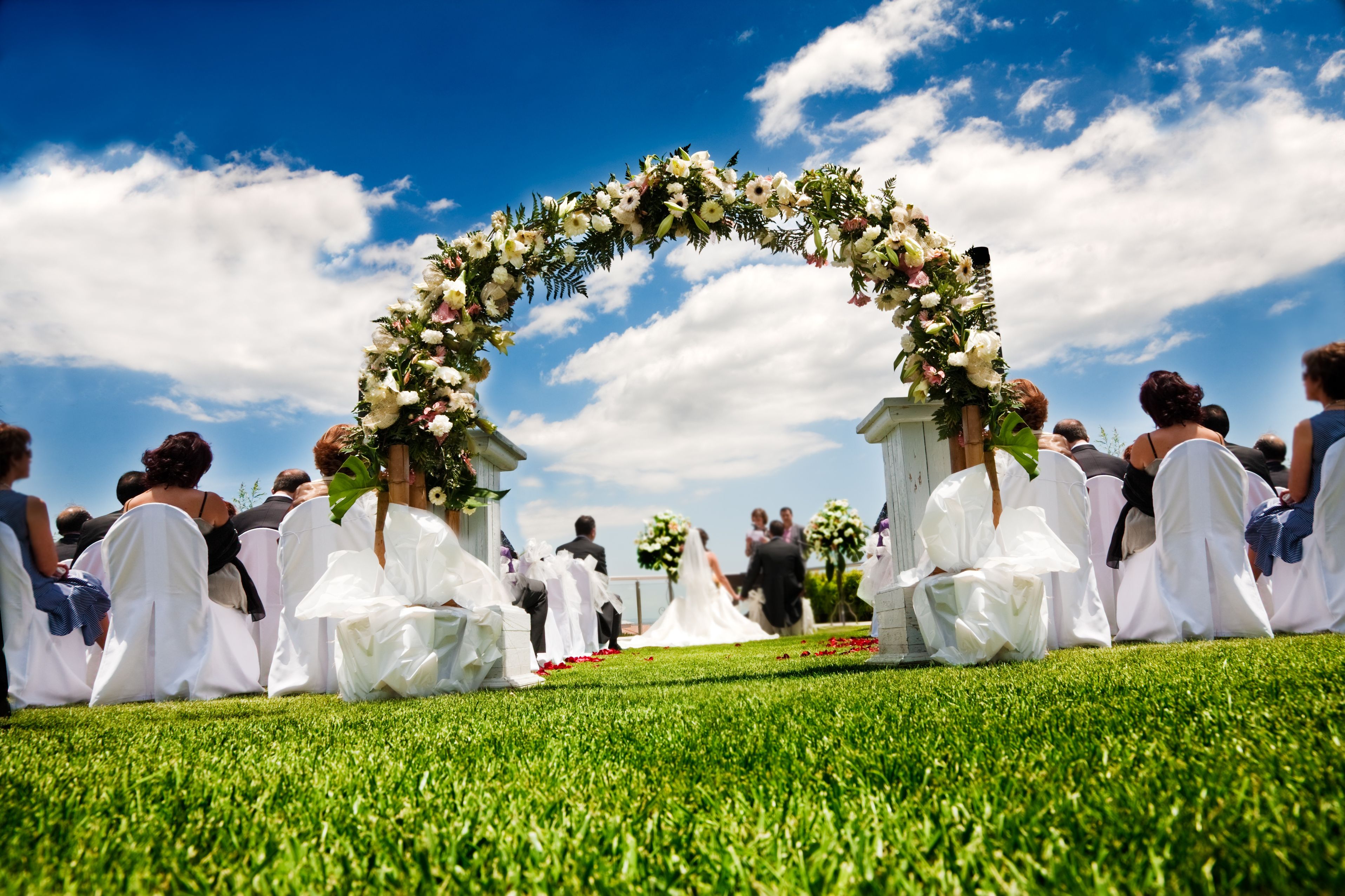 Why You Should Have Your Wedding in Lake Geneva, WI