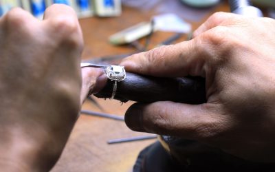 Reviving Elegance: The Best Jewelry Repair in Chicago for Broken, Tarnished, or Damaged Pieces