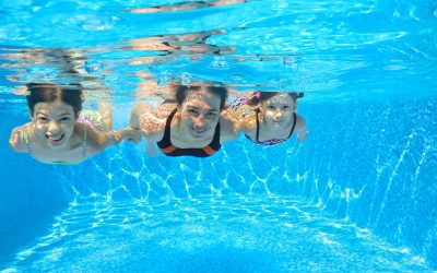 How Kids Swimming Lessons Arvada CO Help Build Confidence and Water Safety Skills