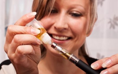 Benefits of Choosing a Durable Glass Weed Pipe in Richland WA